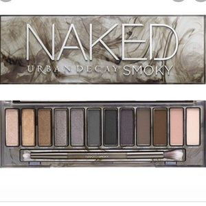 Naked Smokey pallet